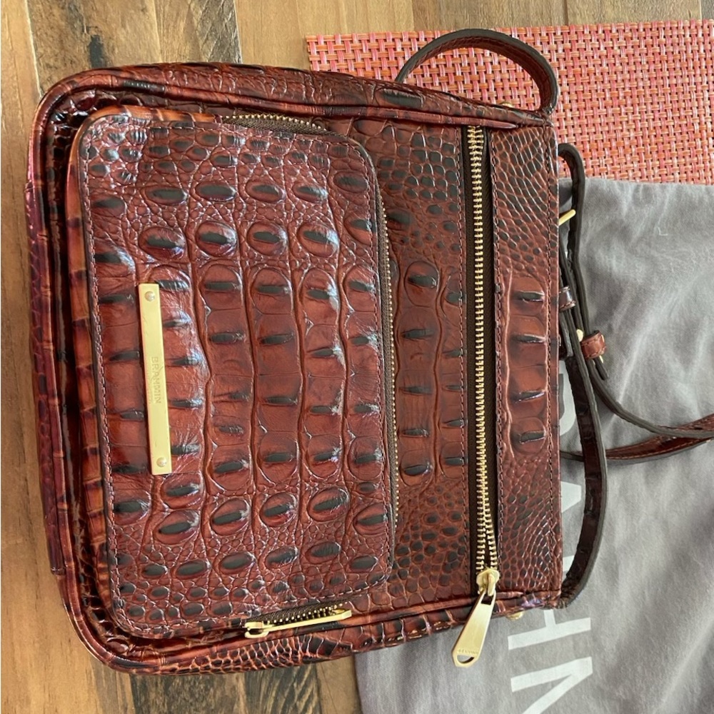Brahmin body purse